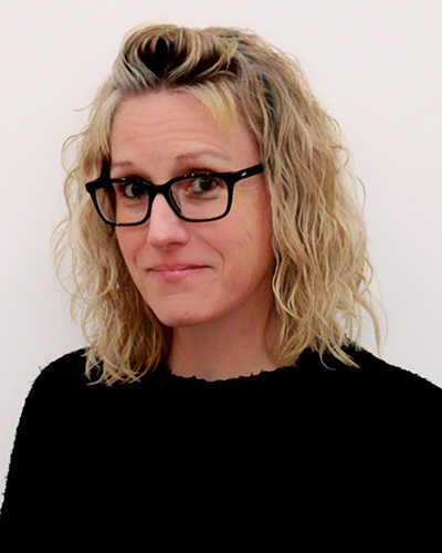 Amanda Miller, Accounting Professional